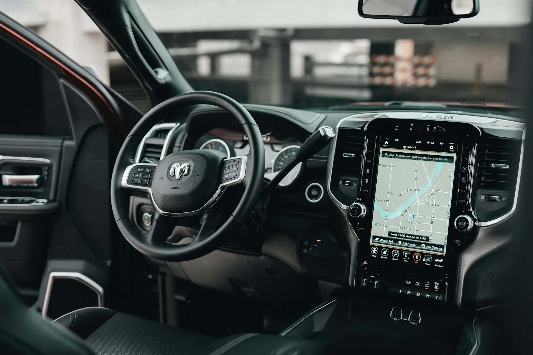 Nachher: sauberes Cockpit